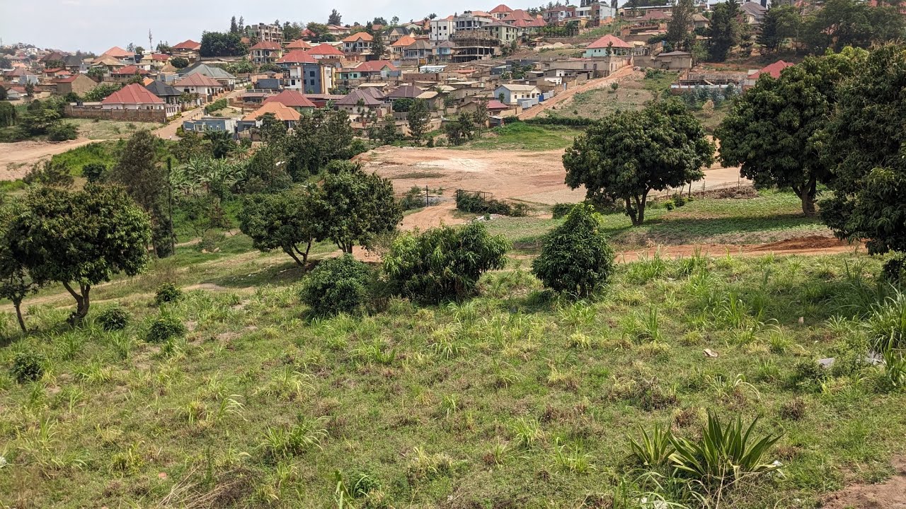 Plots sale masaka 3000sqm 200M #0781933547