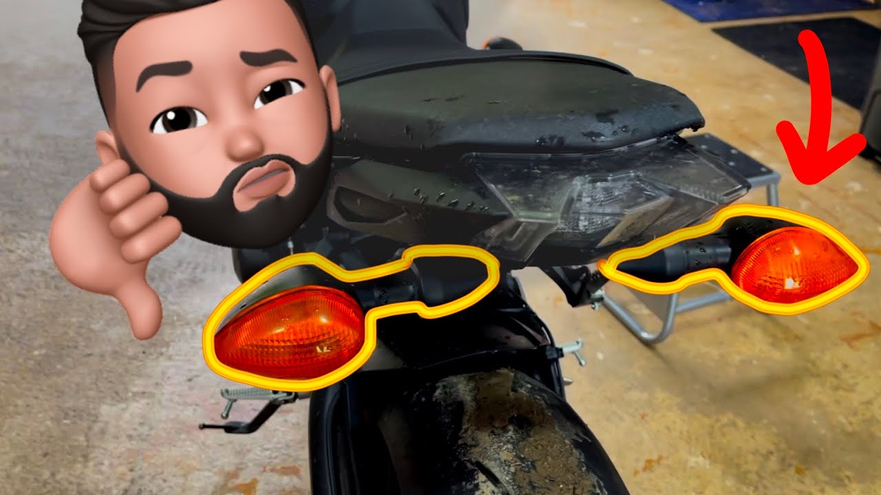 Cómo cambiar luces INTERMITENTES de MT09 / FZ09 - (Parte 2) Traseras