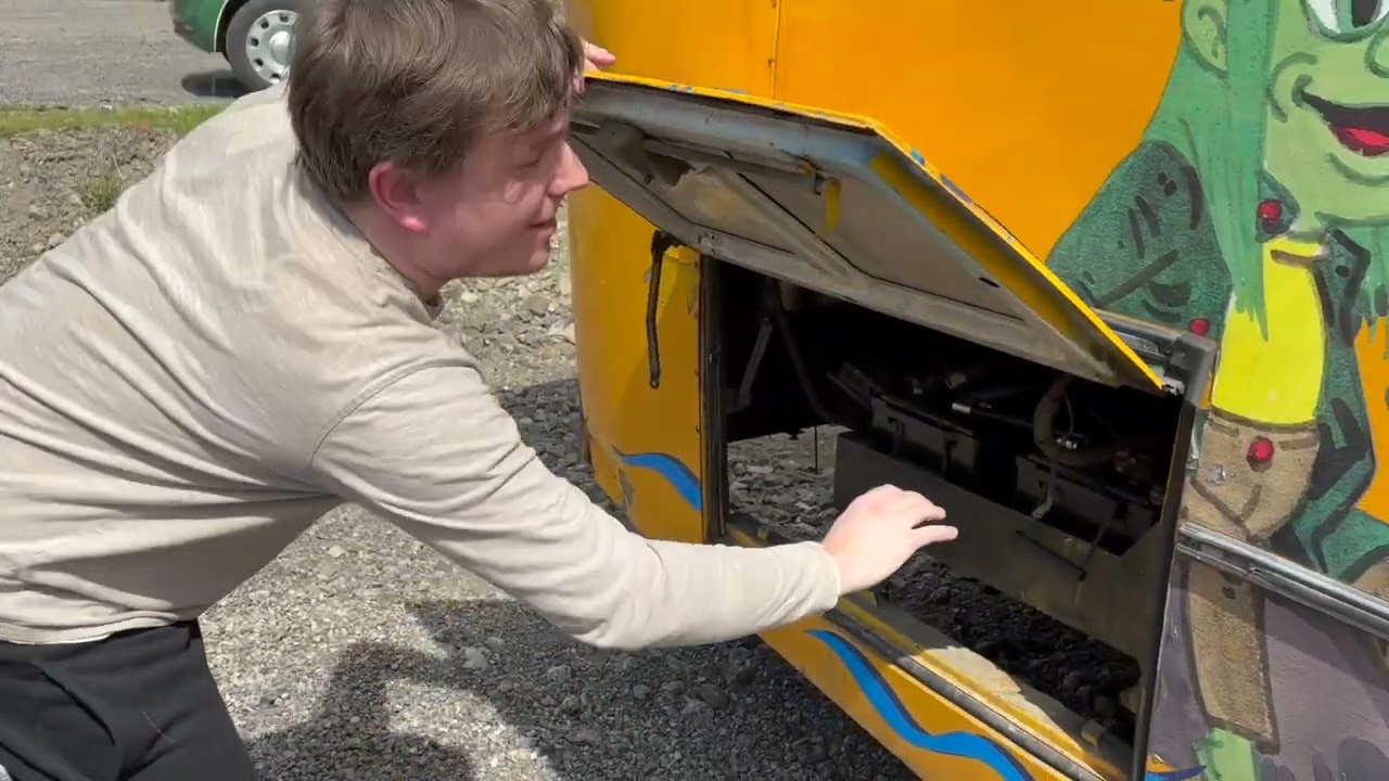 Karosa C 734.20 (Drobeček)ukázka jízdy poslepu a krátká obhlídka