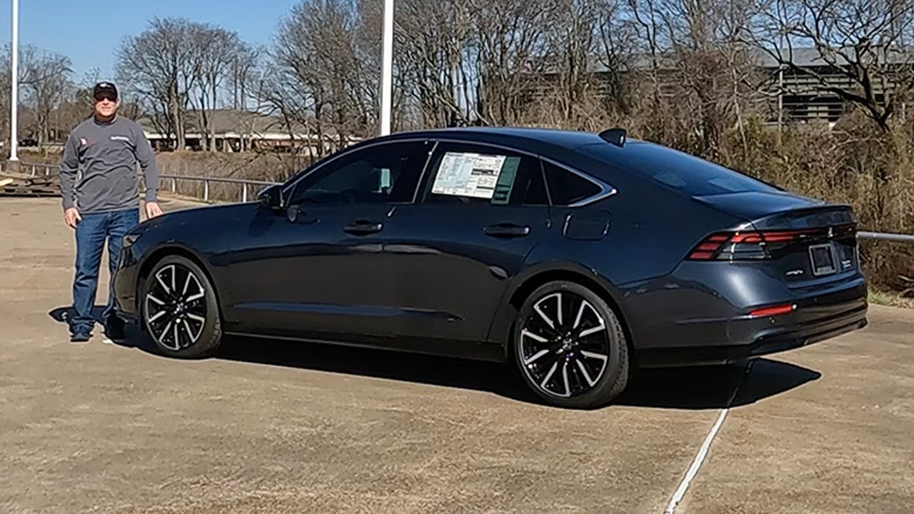 2025 Honda Accord Hybrid Touring - Is This The BEST Hybrid Trim Level?
