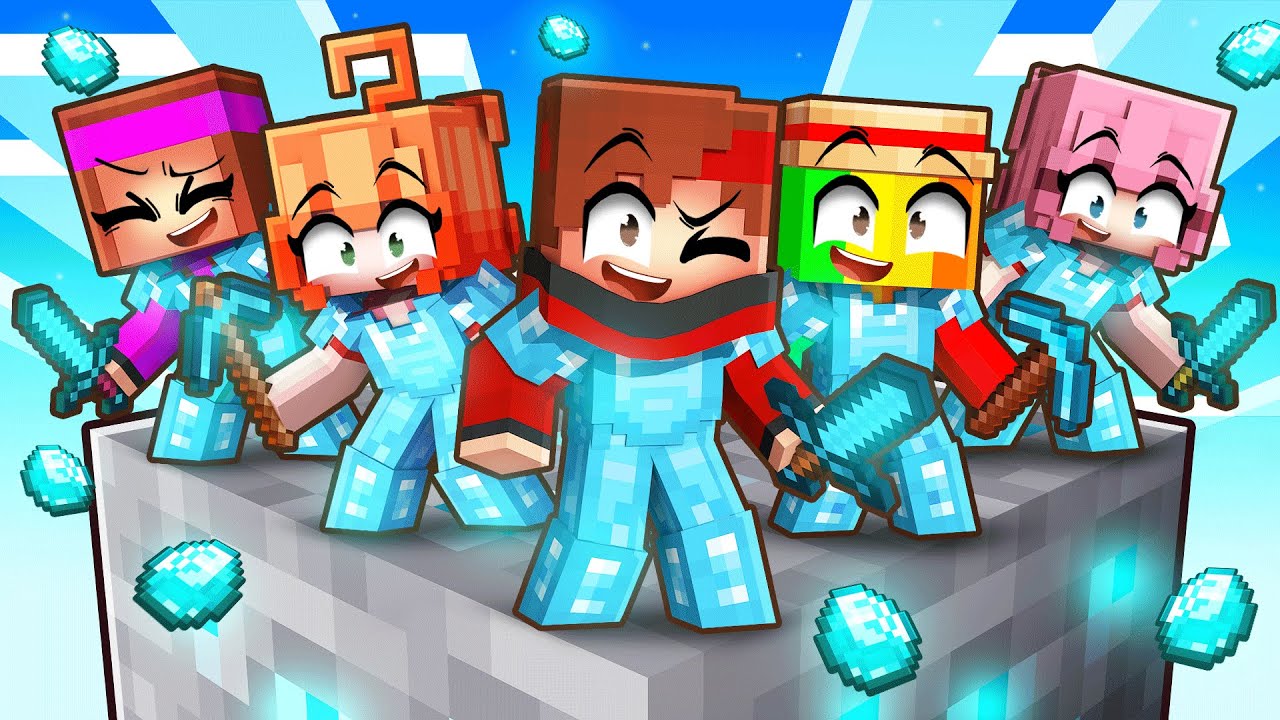 Выживаем в алмазном блоке с моими фанатками в Minecraft!