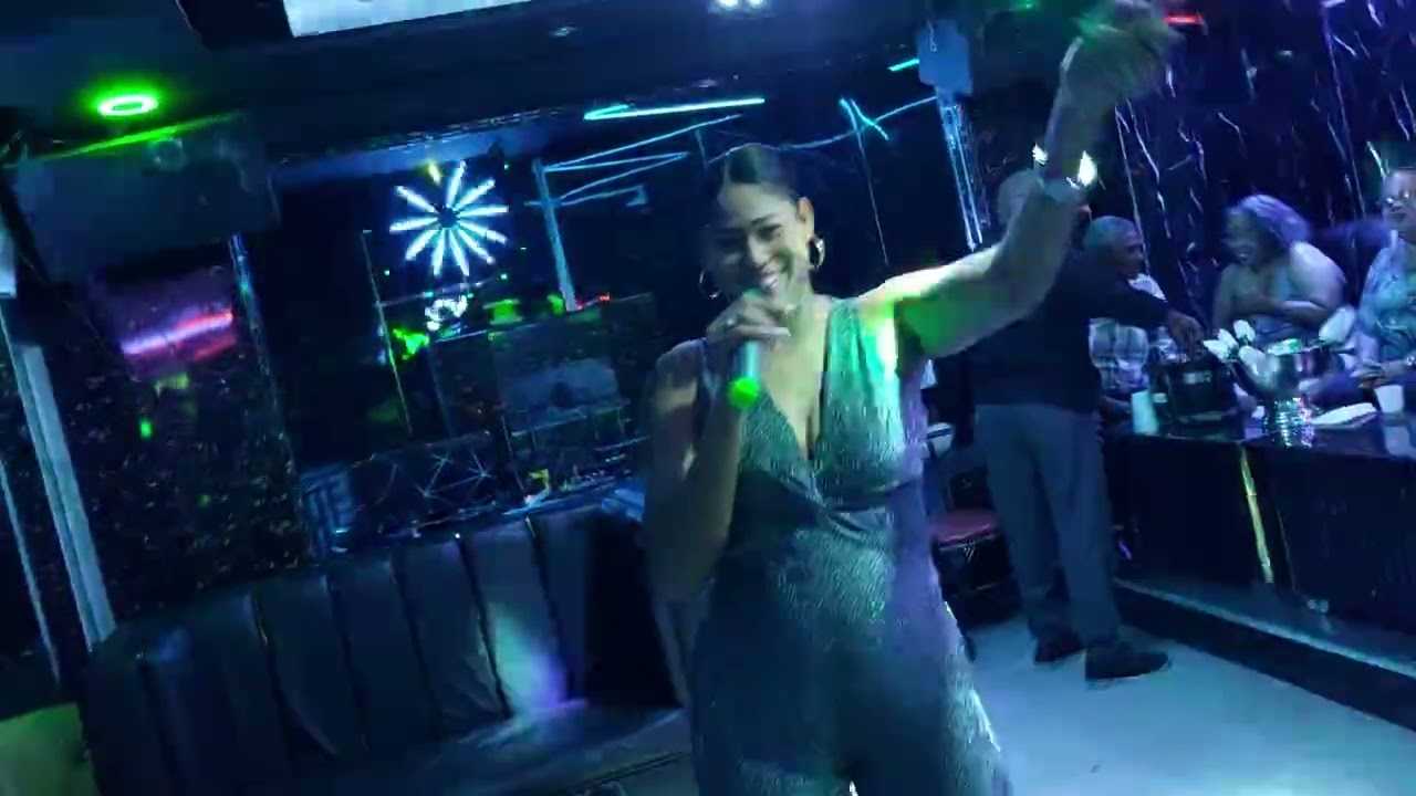 Viernes de Karaoke Discoteca Platinium Vengan a Ver