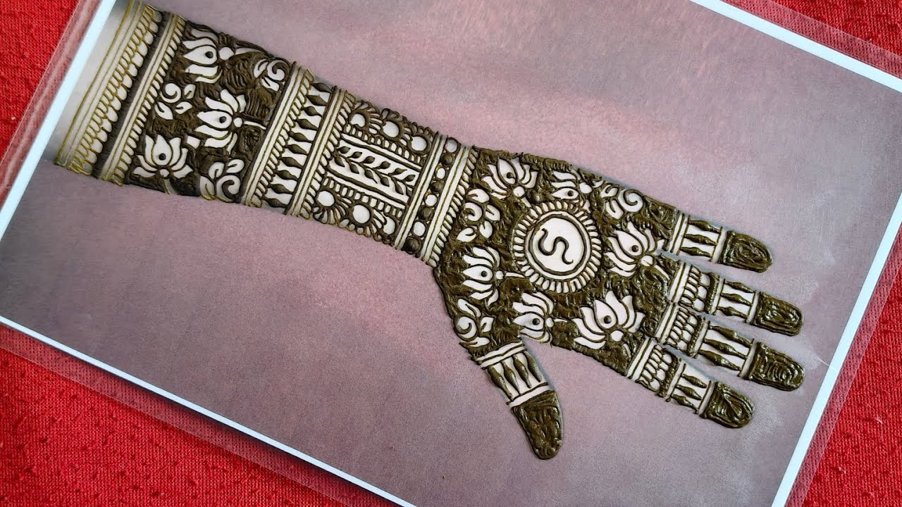 New stylish mahndi design right hand ll right hand Mahndi design Full hand ll beautiful Mahndi 