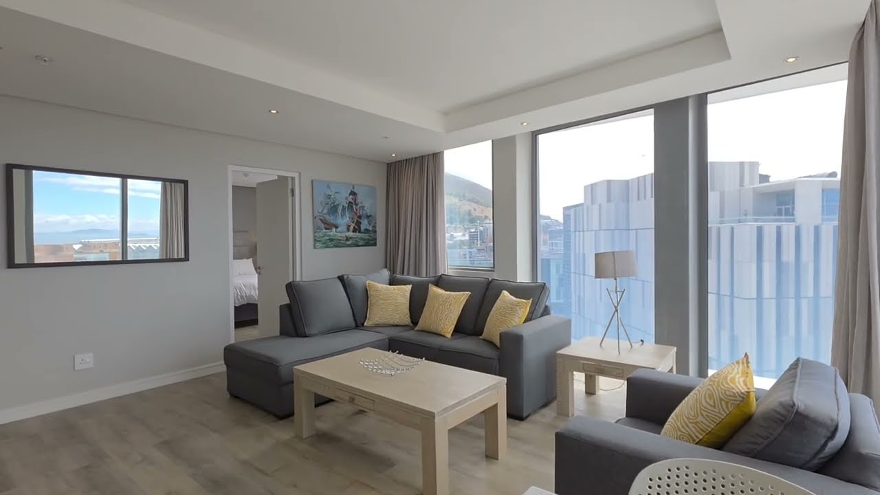 2 Bedroom Apartment For Sale in Foreshore, Cape Town