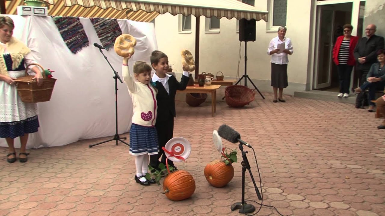 Mihály-napi műsor a szentjánosi óvodában