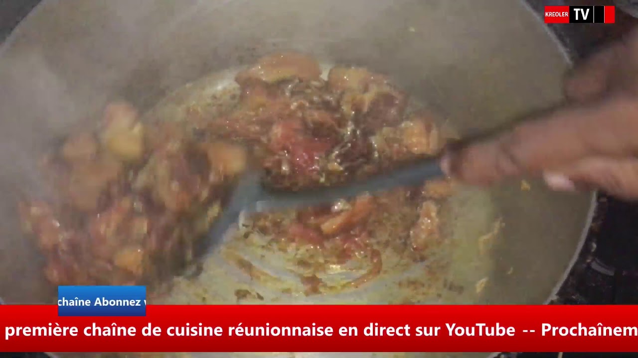Des centaines de recettes traditionnelles réunionnaises  à découvrir.
