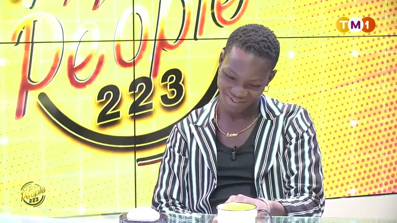 PEOPLE223 AVEC MALAKEY