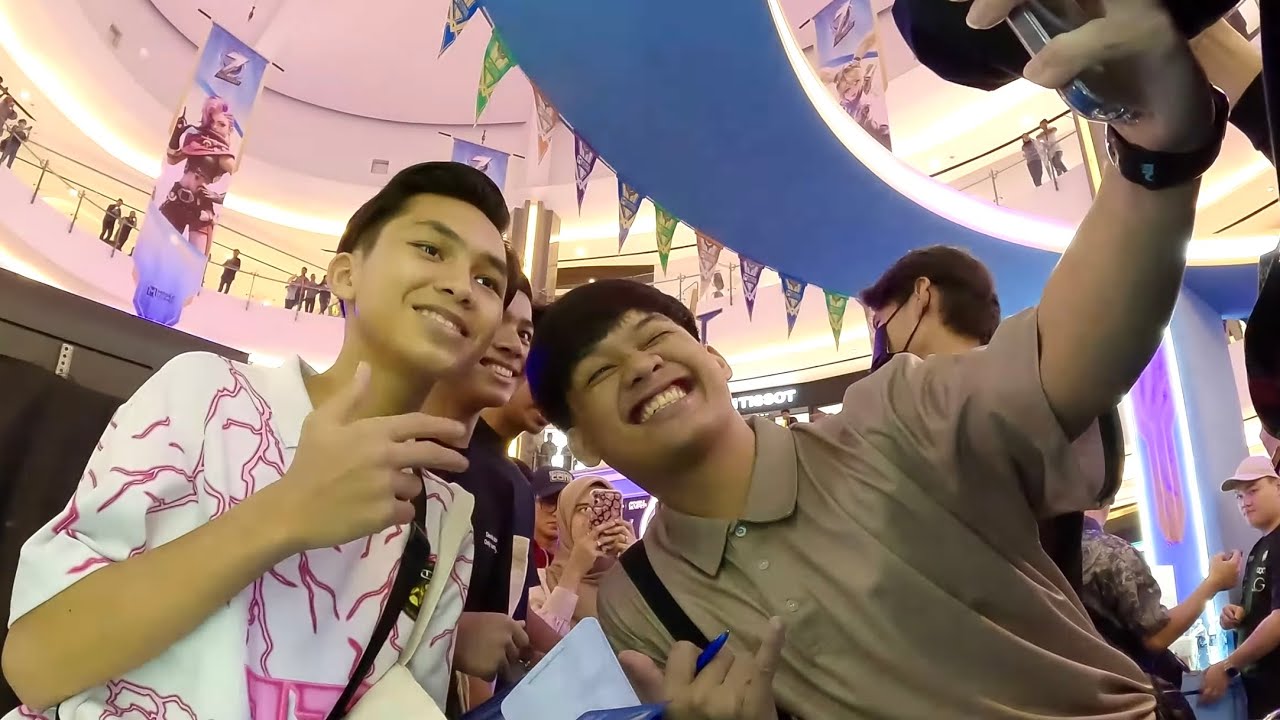 KE KOTA KINABALU SABAH BERSAMA KAWAN KAWAN! HAPPY BIRTHDAY MLBB YANG KE 7 TAHUN!