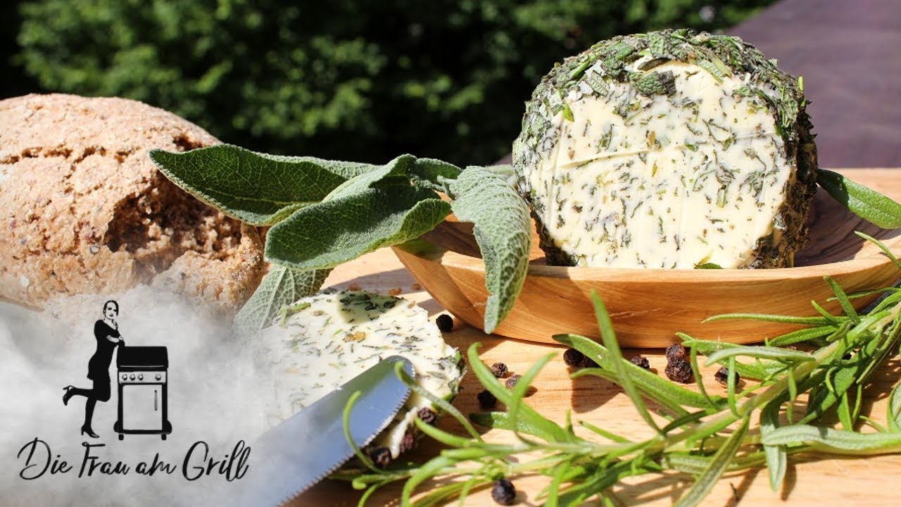 Salbei-Rosmarin-Kräuterbutter Rezept | Die Frau am Grill
