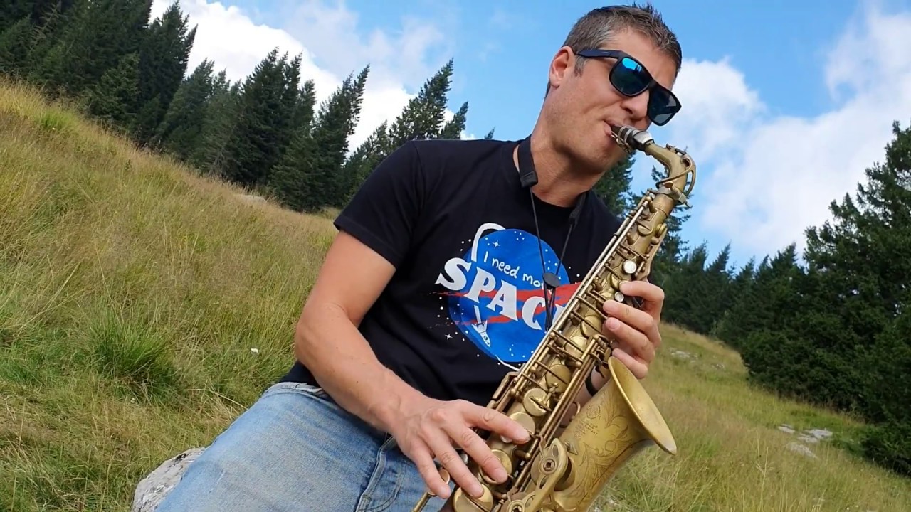 Sultans of swing - Dire Straits - Alto Sax Remix - free score and ringtone