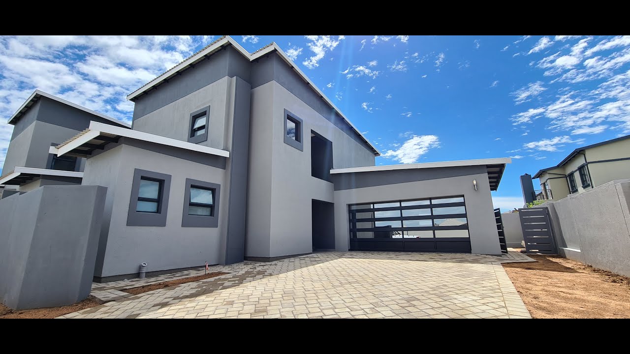 3 Bedroom House Zambezi Manor (UB)