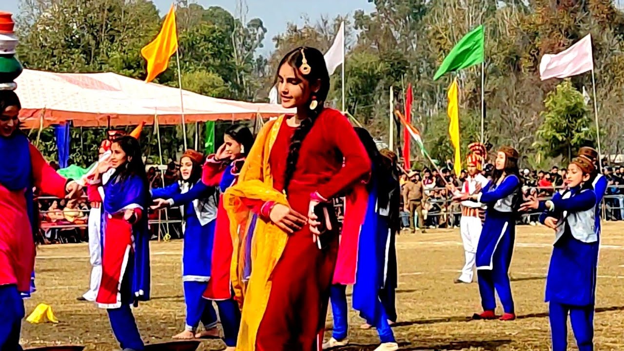 international School Rajouri!! Best performing Republic day at Dpl #rajouri ❤ #republicday2023