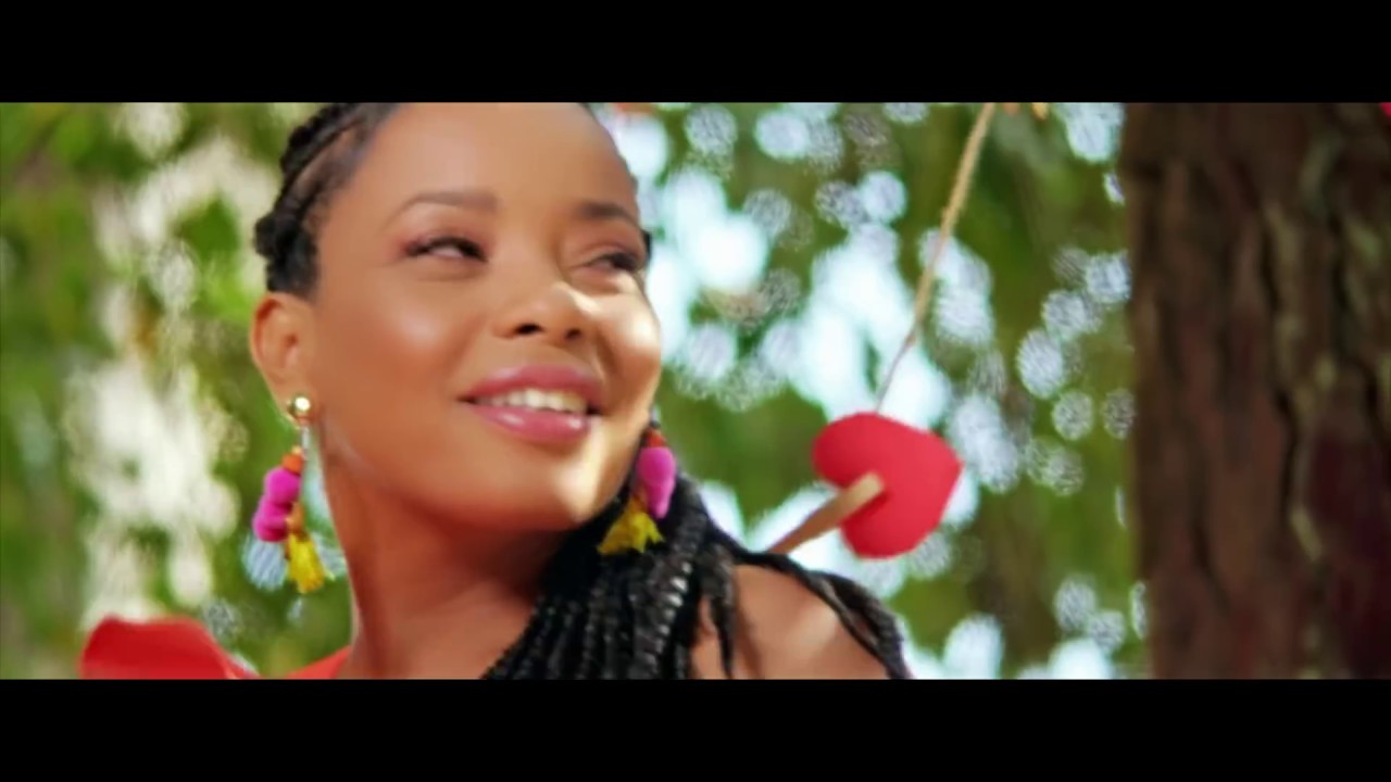 YOLA SEMEDO - AMO-TE (Oficial)