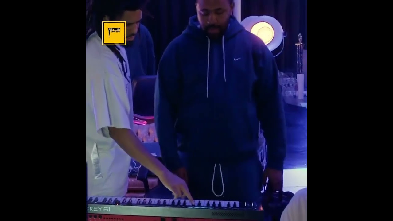 J. Cole & Mike WiLL Made-It in the studio 🎙️