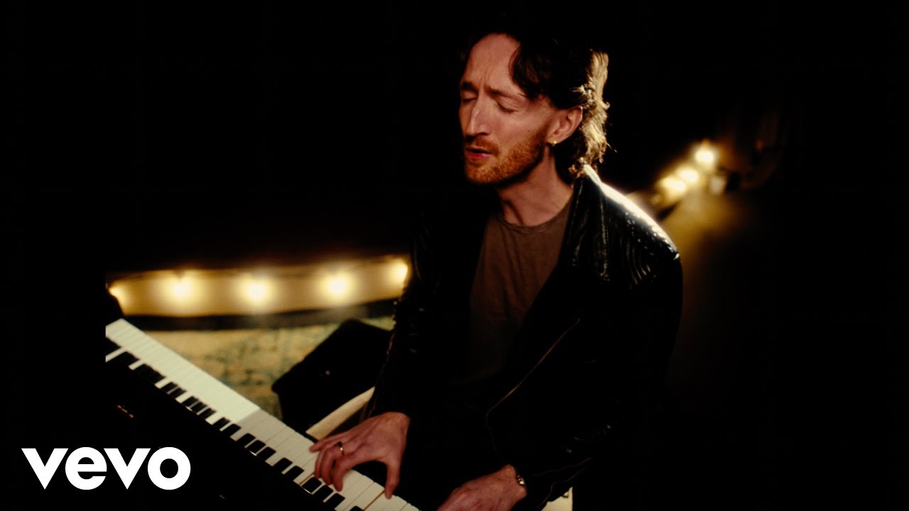 Elliot Greer - Coward (Live)