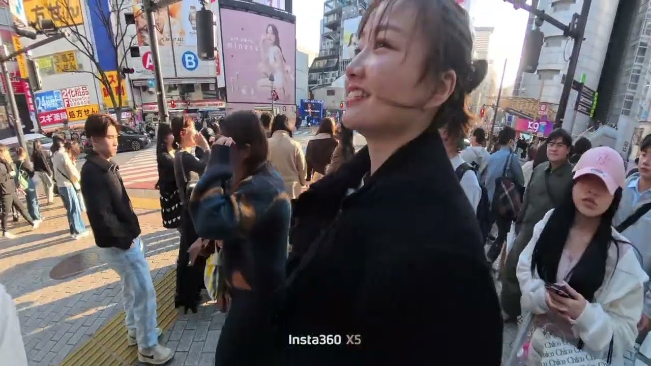 JKの渋谷センター街歩きだよぉ❤️Walking wild famous shibuya Tokyo town Japan‼️