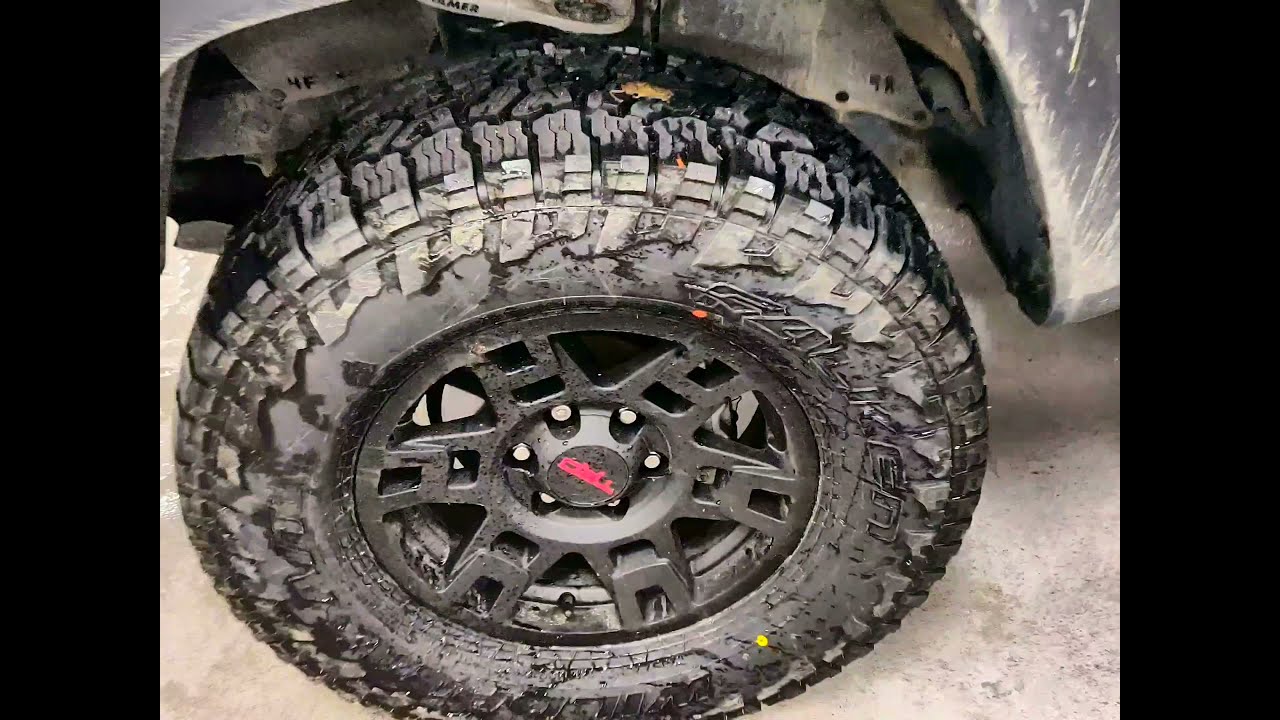 Lifted my Tacoma and put 33s without cutting or trimming.