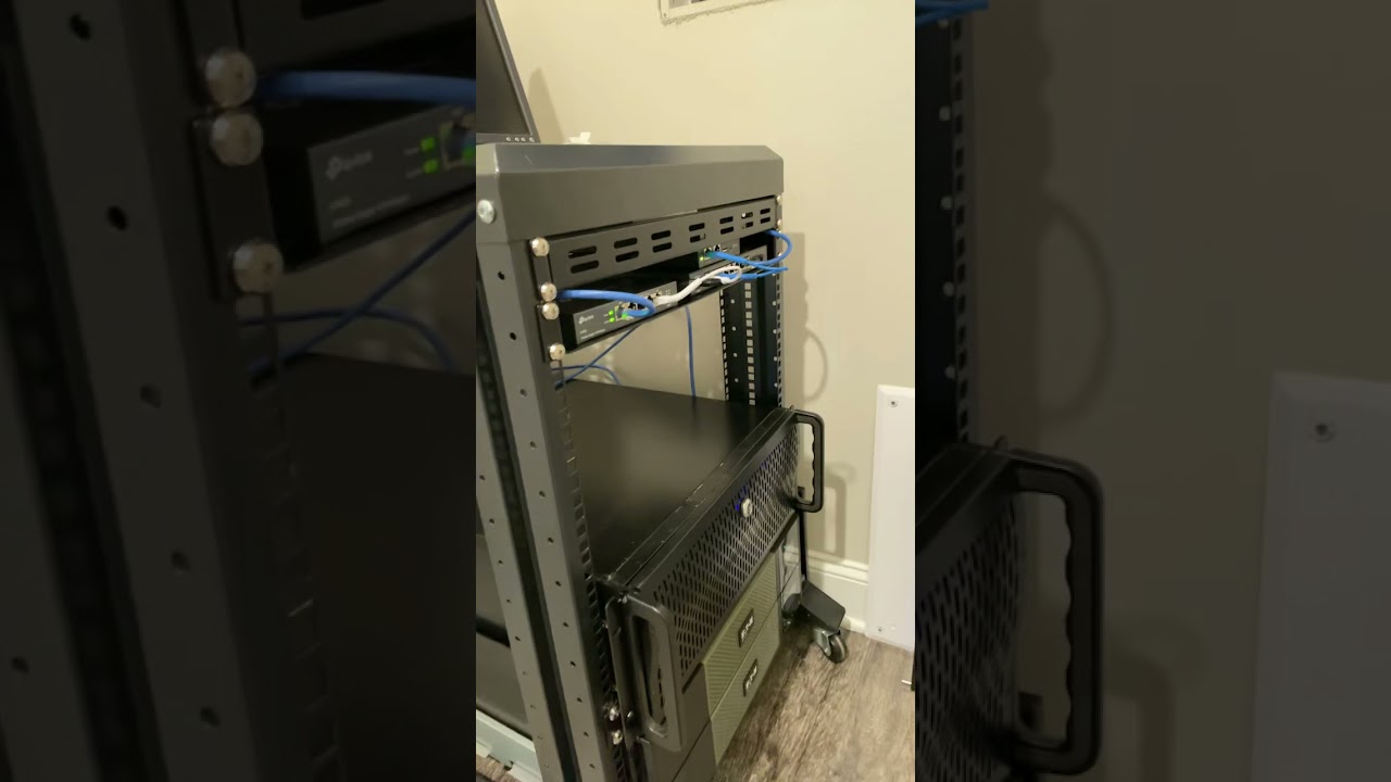 Отличная стойка для моего оборудования TP-Link Omada #homelab #omada #networking #shorts #tplink ...