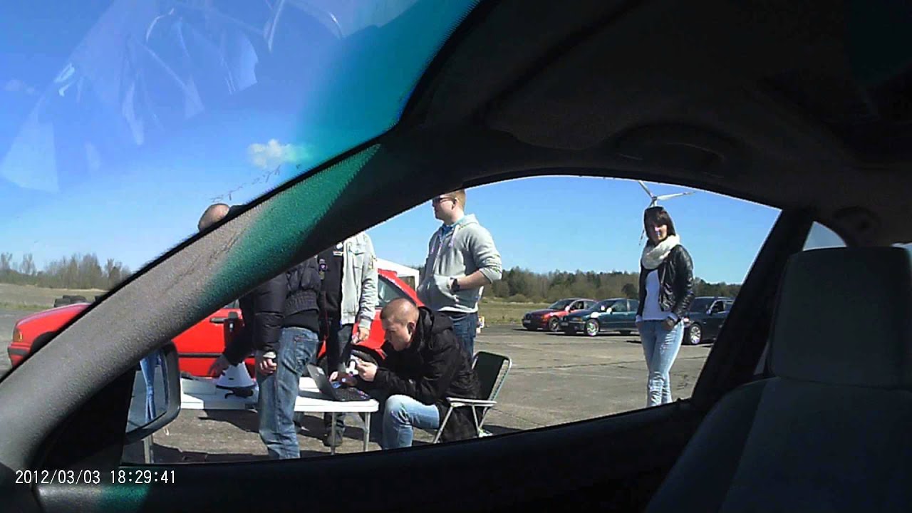 BMW 325i E36 Coupe vs BMW 323i E36 Touring