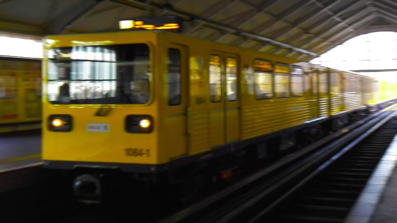🚇 BVG GI/1E arriving at BÜLOWSTRAßE (Berlin U-Bahn)