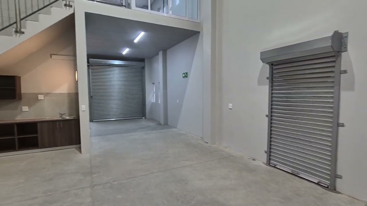 133 sqm Light Industrial Unit in Zandwyk Business Park