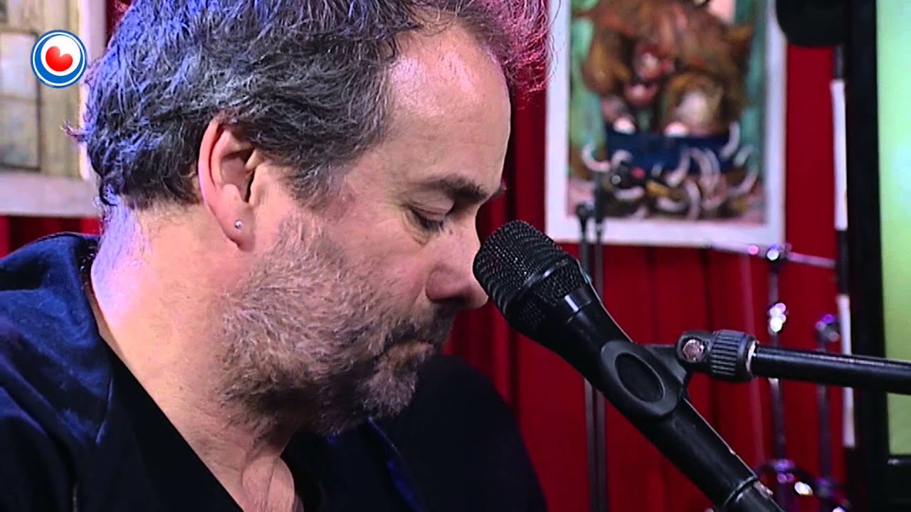 Mick Wilson (10cc) I am not in love , live yn Noardewyn Omrop Fryslân