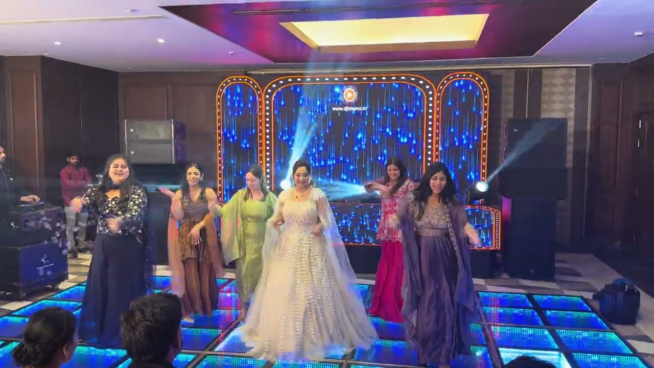 Surmai & Akshay Engagement ❤️🫶🏻 #engagement #dance #choreography #bridesmaids #bride #groom 