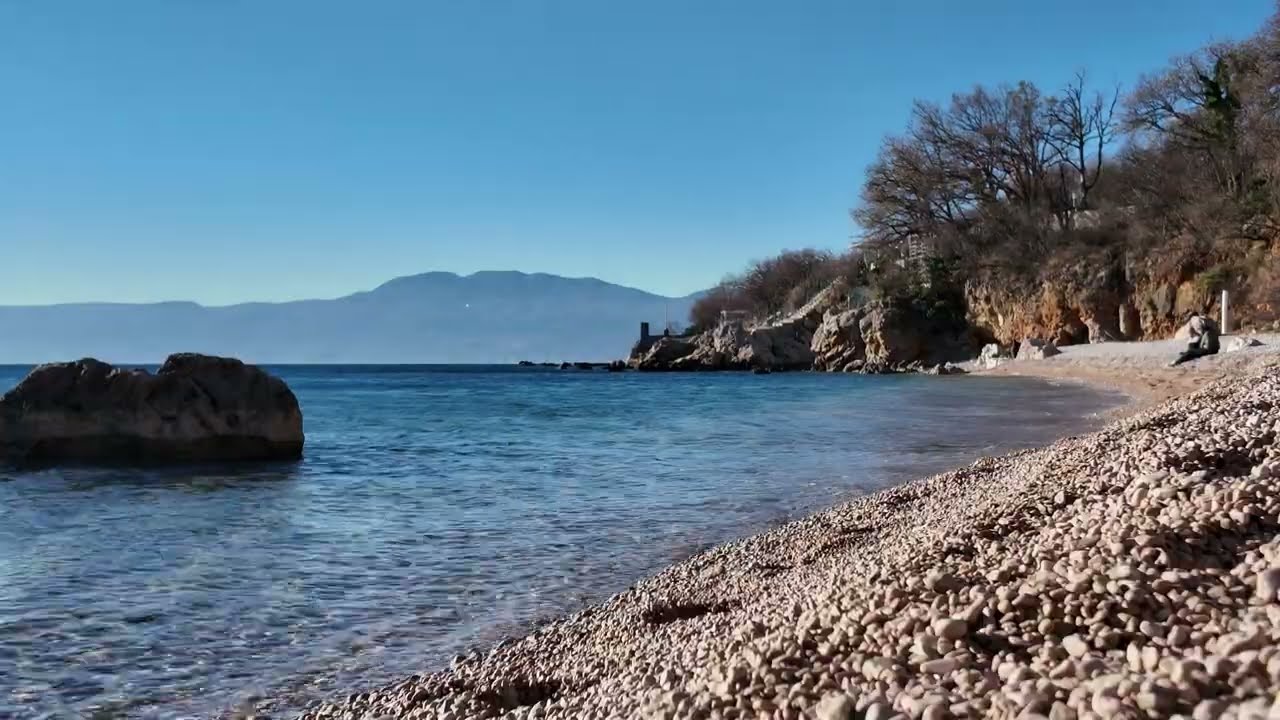 Quiet Winter Sea in Rijeka 🇭🇷 | Peaceful Coastal Walk 4K