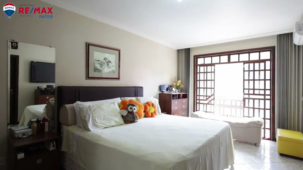 SOBRADO TRIPLEX À VENDA, 6 QTS, 2 SUÍTES, QN 7 | RIACHO FUNDO I