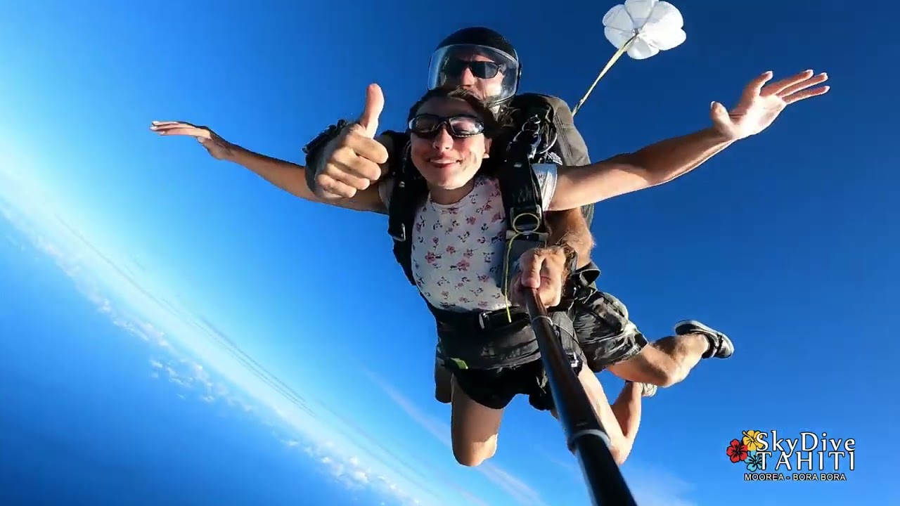 Saut en parachute Eloïse Moorea Avril 2025