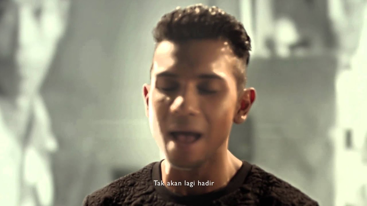 Taufik Batisah - Izinkanku (Official Music Video)