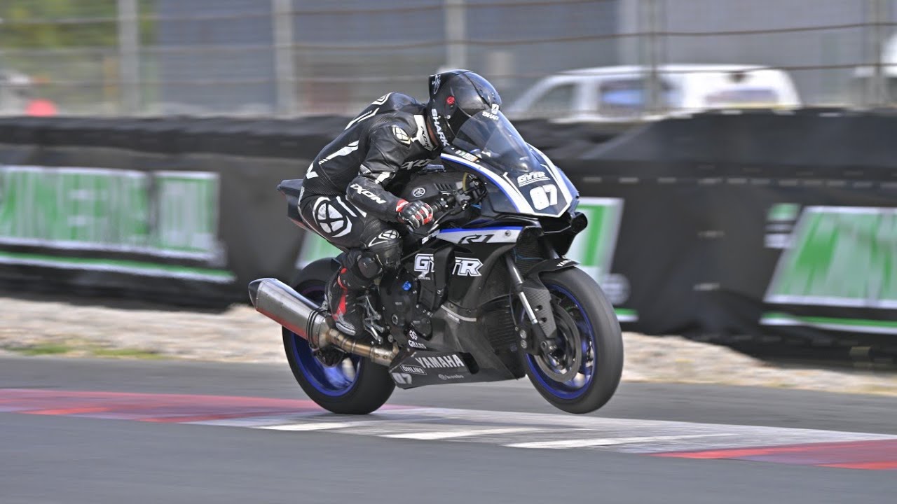 Le Vigeant Circuit Val de Vienne 1:48 R1 2018