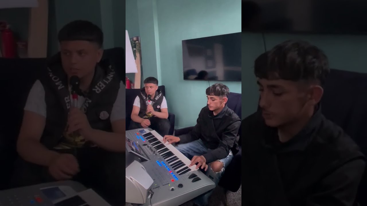 Mlades chvaly [ME KIDAV MANGE AVRI LE JEZIS]