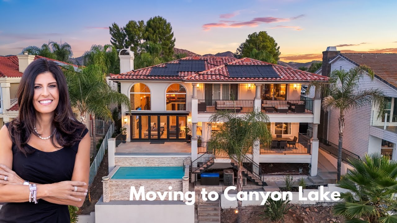 Waterfront Luxury in Canyon Lake — Must See