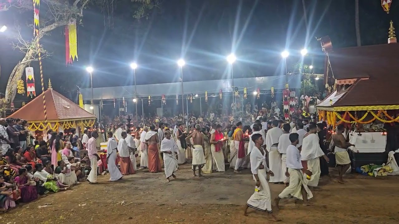 താലപ്പൊലി കരുവാരക്കൽ ചേളന്നൂർ 8/2 Karuvarakkal 