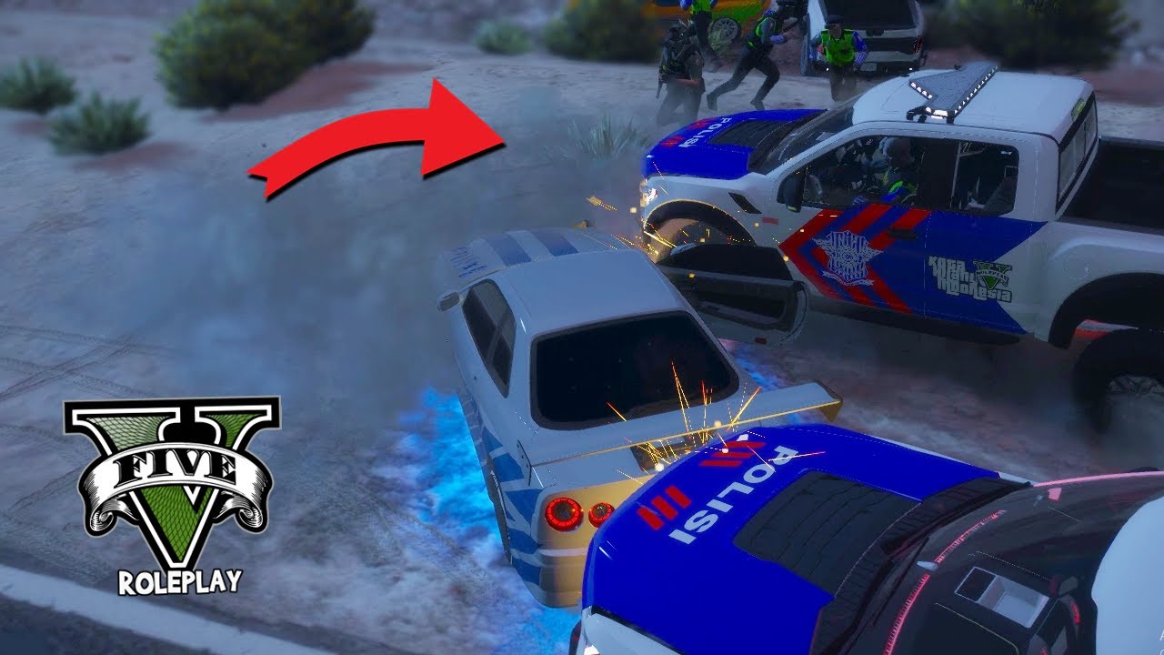 NYELAMATIN TEMAN DARI POLISI ! PEMBUNUH BAYARAN !! GTA V ROLEPLAY