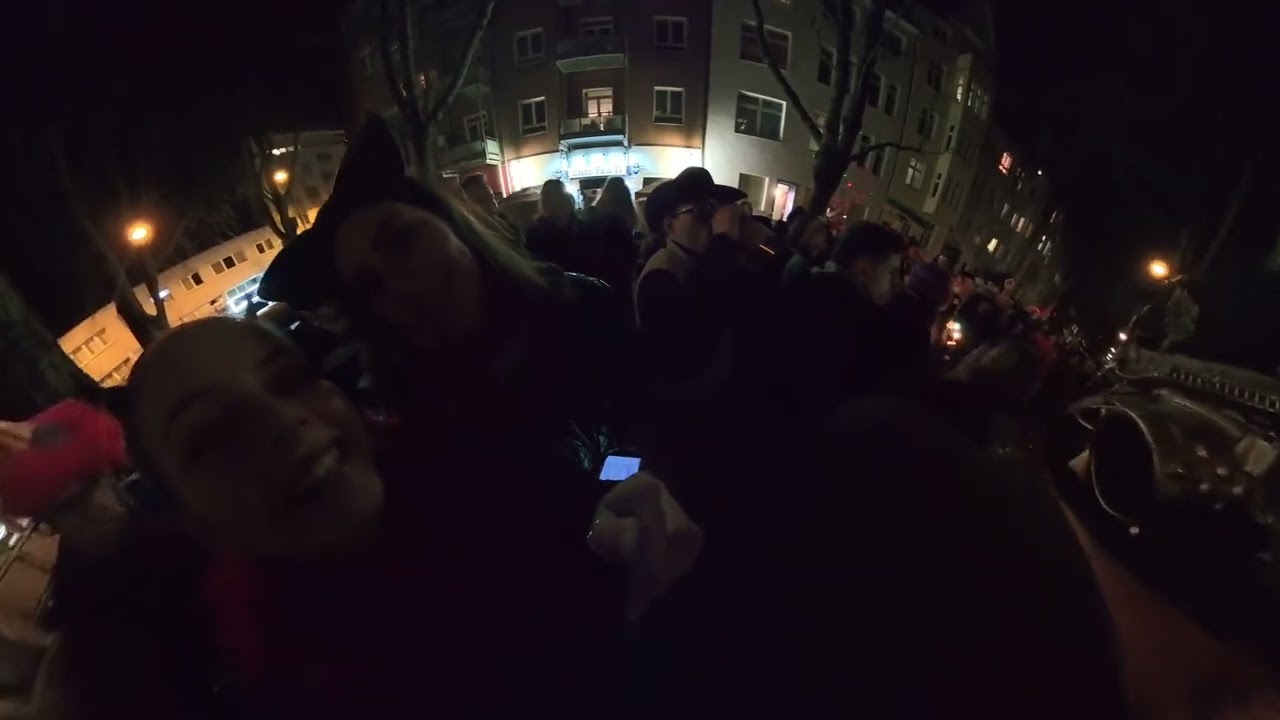 26 VEILCHENDIENSTAG