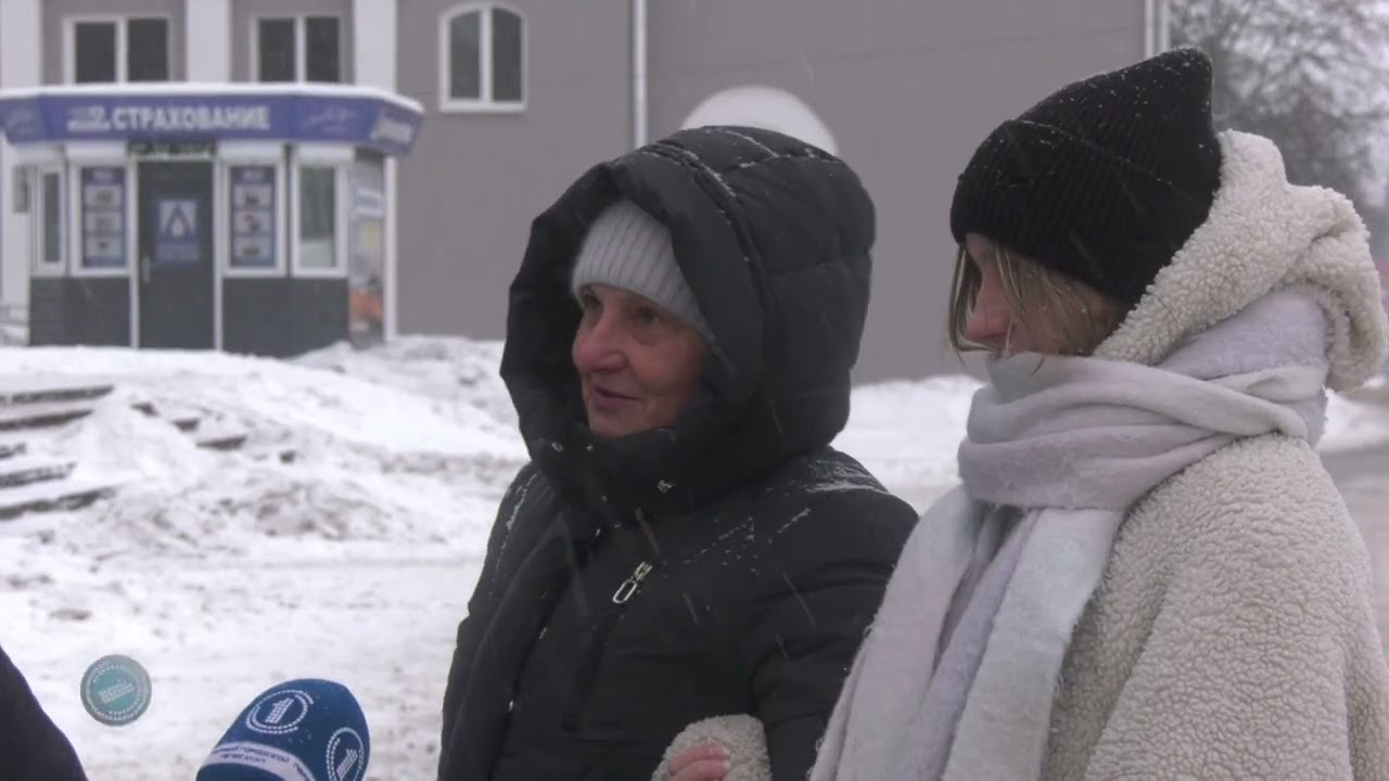 Борьба со снегом в этом сезоне обрела поистине народный масштаб