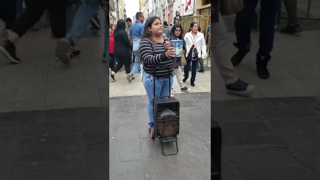 JOSELIN MORAN talentosa cantante invidente peruana