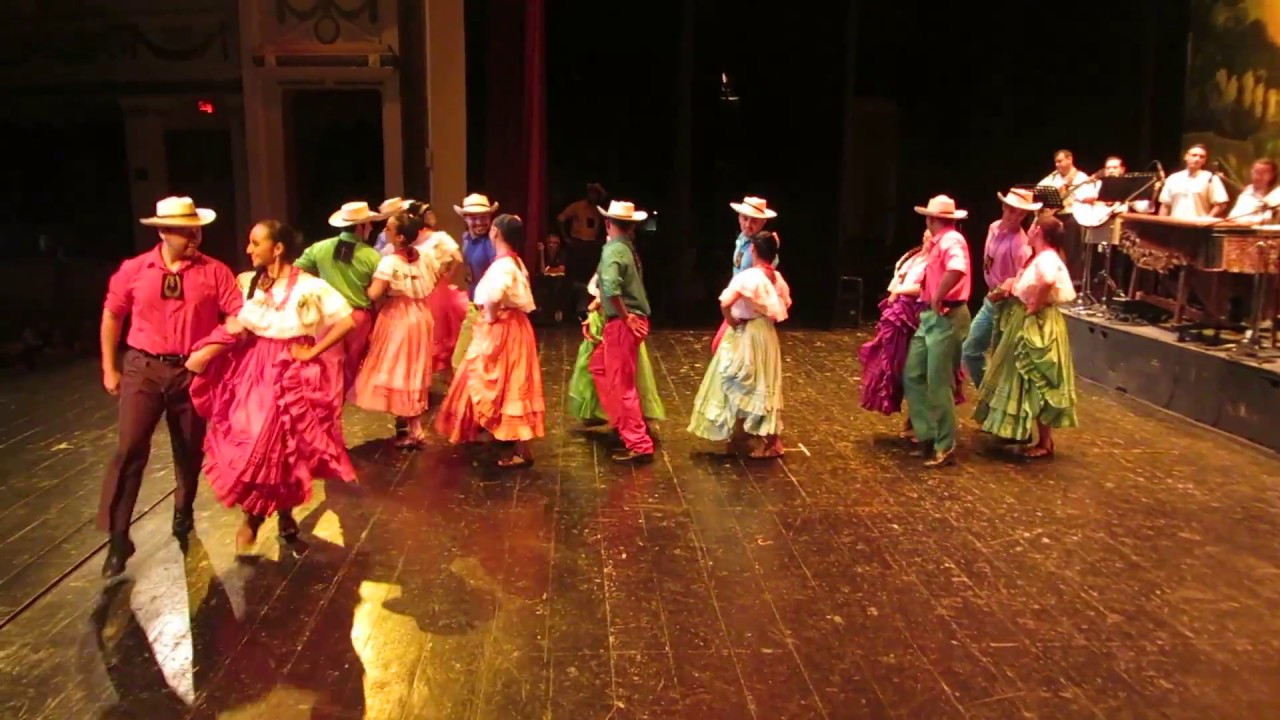 BALLET  FOLKLÓRICO NACIONAL DE EL SALVADOR - Mariíta
