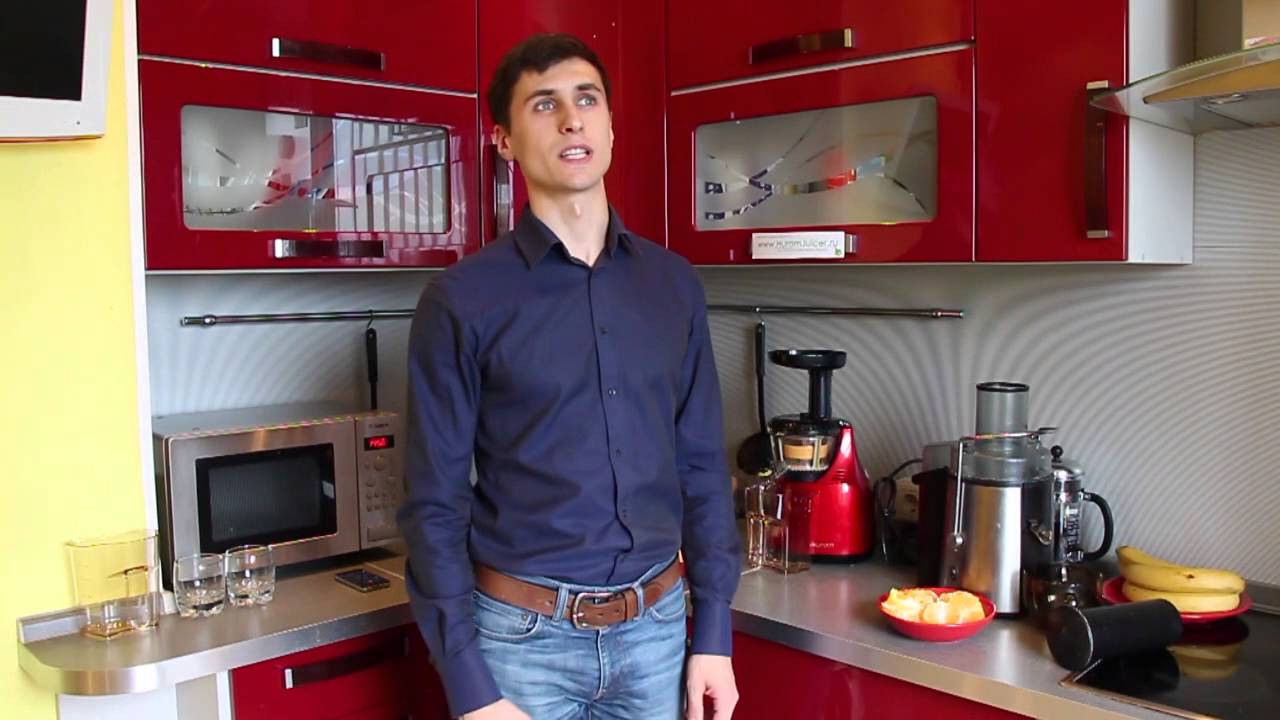 Битва соковыжималок! (ч.1) Сравнение шнековой соковыжималки Hurom и центрифужной Scarlett