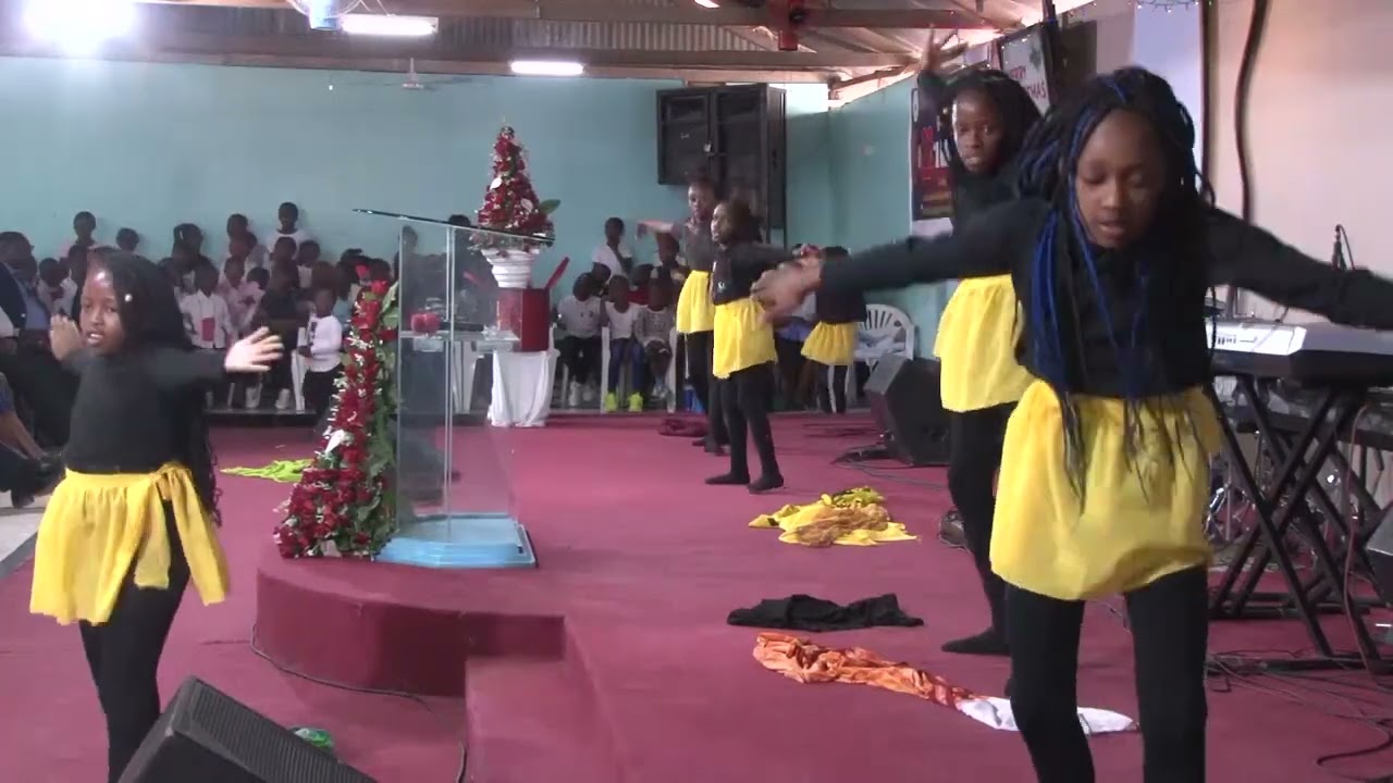 CHILDREN BALLET DANCE