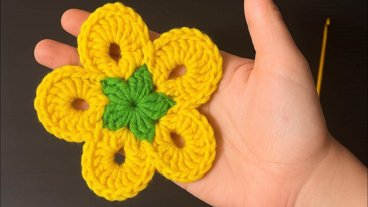 This Simple Crochet Flower Is So Easy to Make
