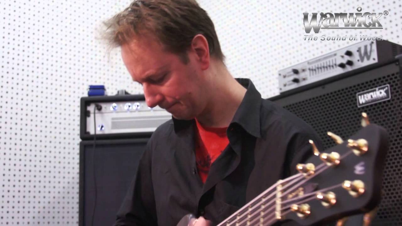 FRAMUS & WARWICK Factory visit: Christoph Victor Kaiser