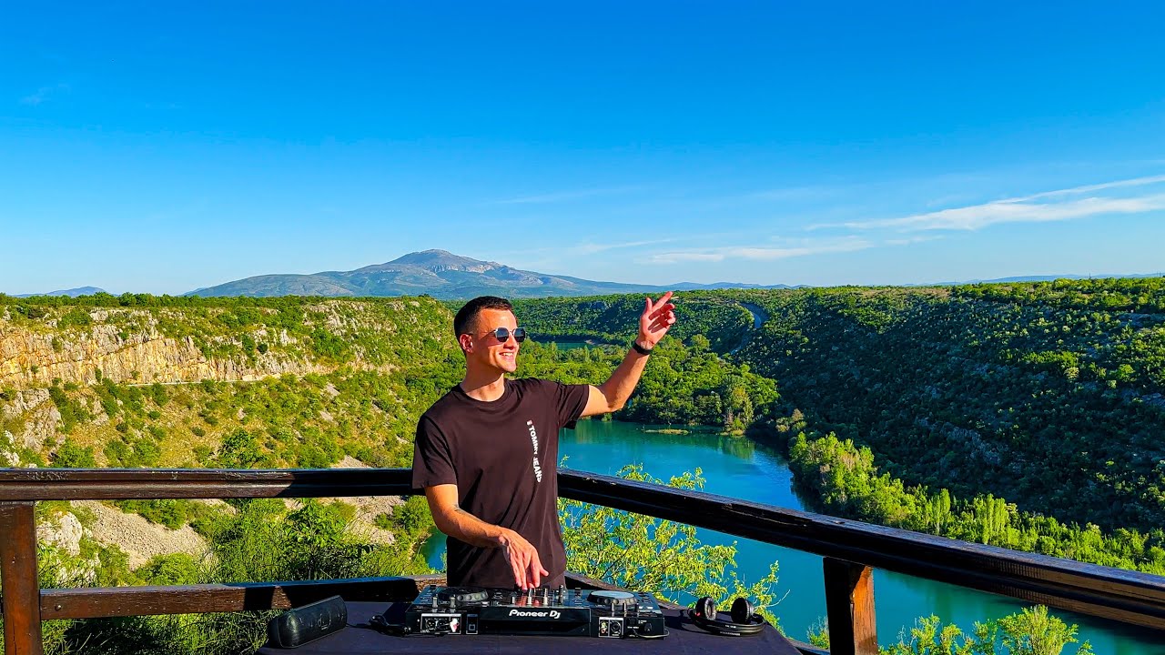 Funky Jazzy House Mix Set Selected by Felipe Grande