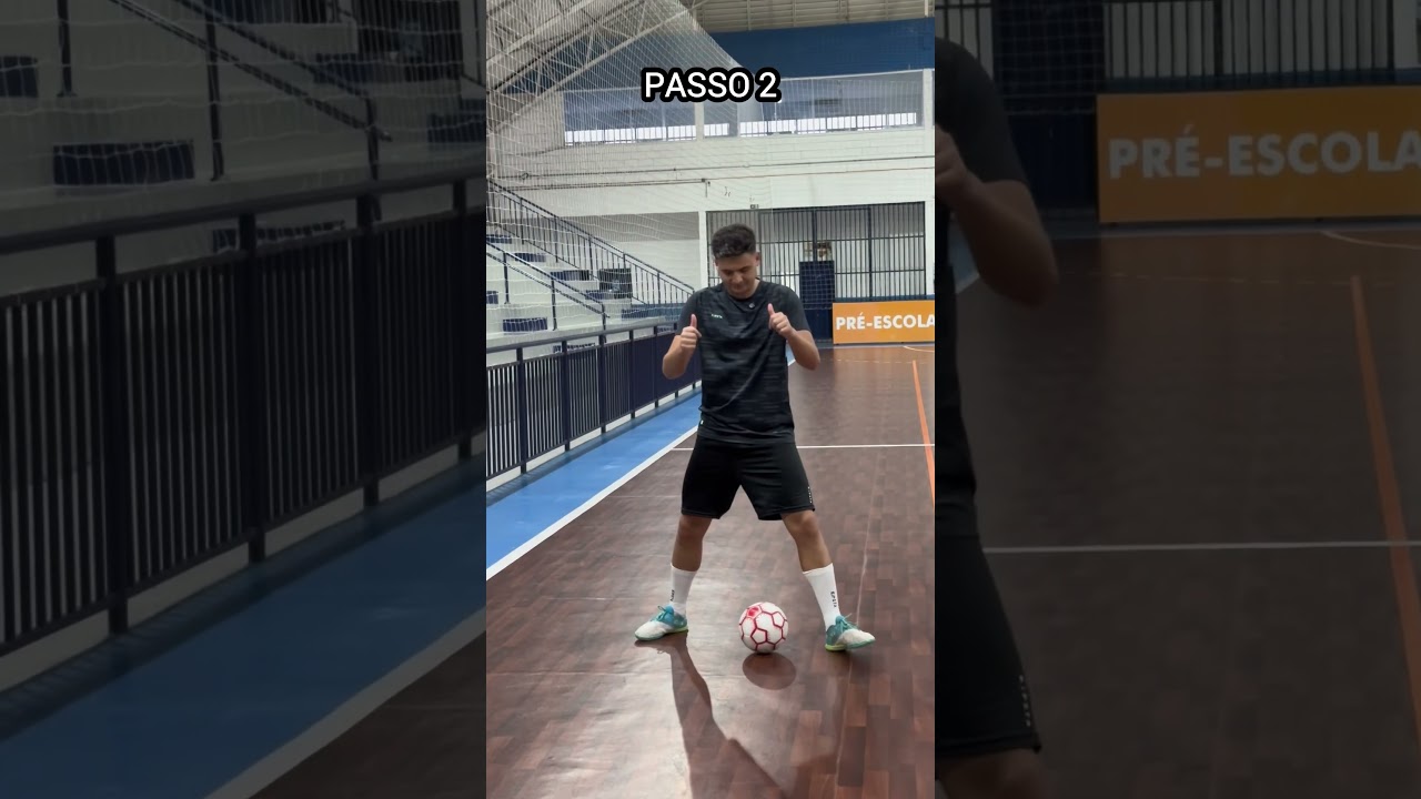 Tutorial do pulinho do futsal!!! #futsal #dribles #skills #tutorial #futebol