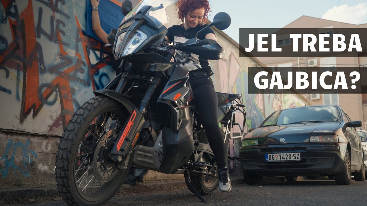 Pogledajte da li OSOBA od 160cm moze da ISPRAVI i SEDNE na ADV motocikl