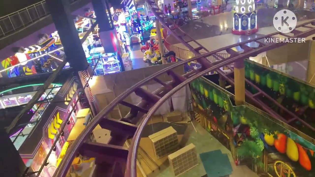 braga riding new African￼ thunder coaster￼ in funworld￼