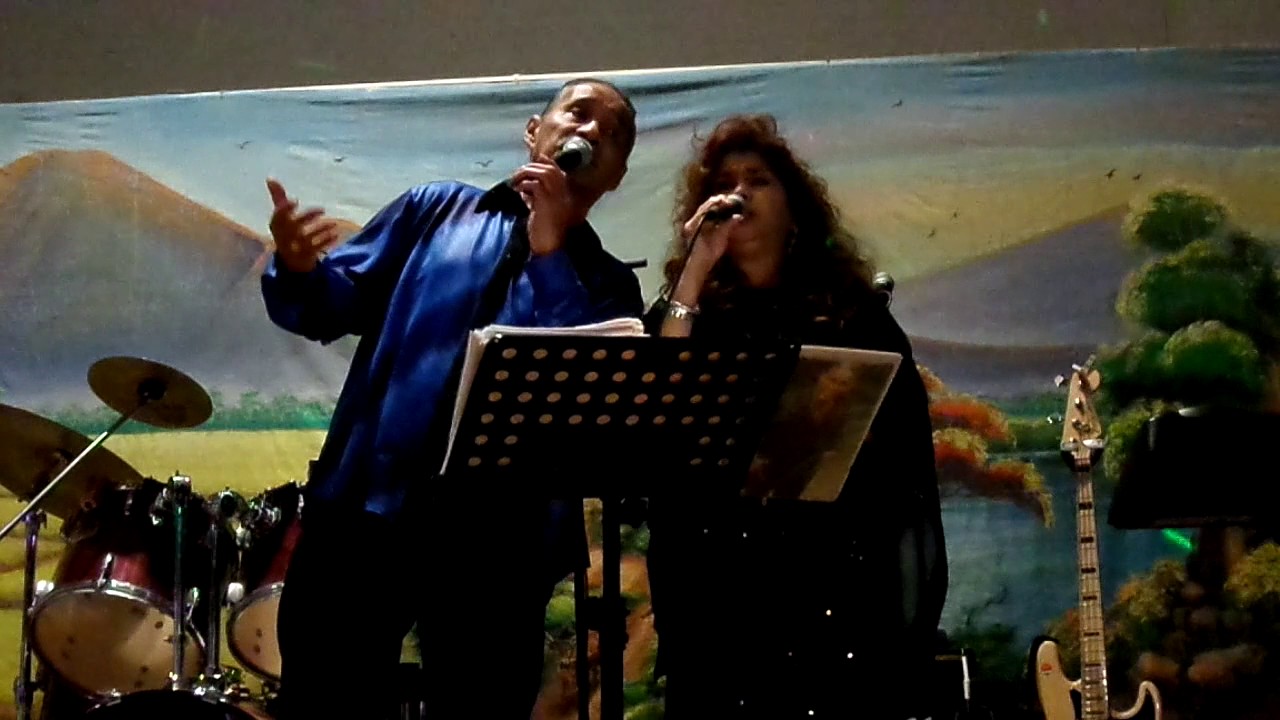 Yesus ada sobat kita - Maureen en Edu @Kumpulan Tanpa Nama