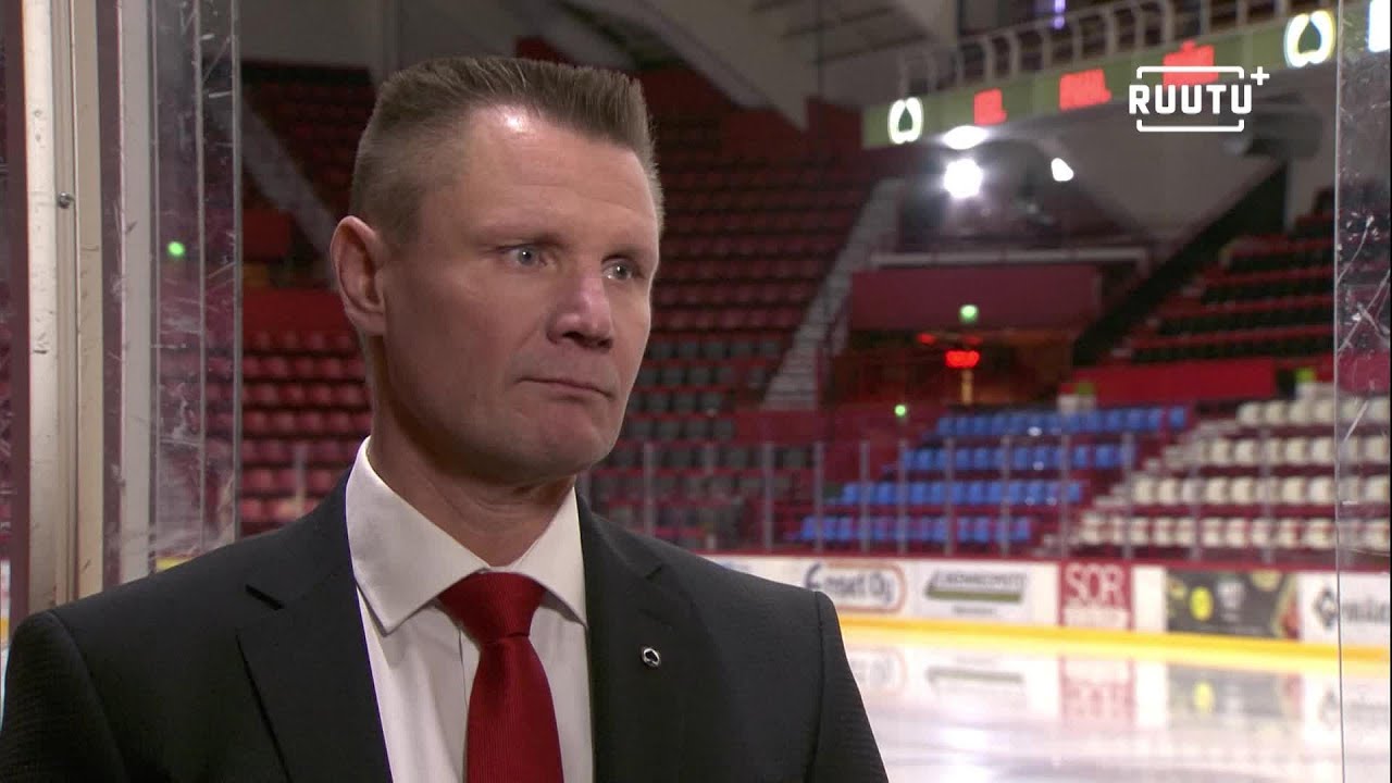 Ässien urheilujohtaja Jari Korpisalo muistelee Jaroslav Otevrelin loukkaantumista